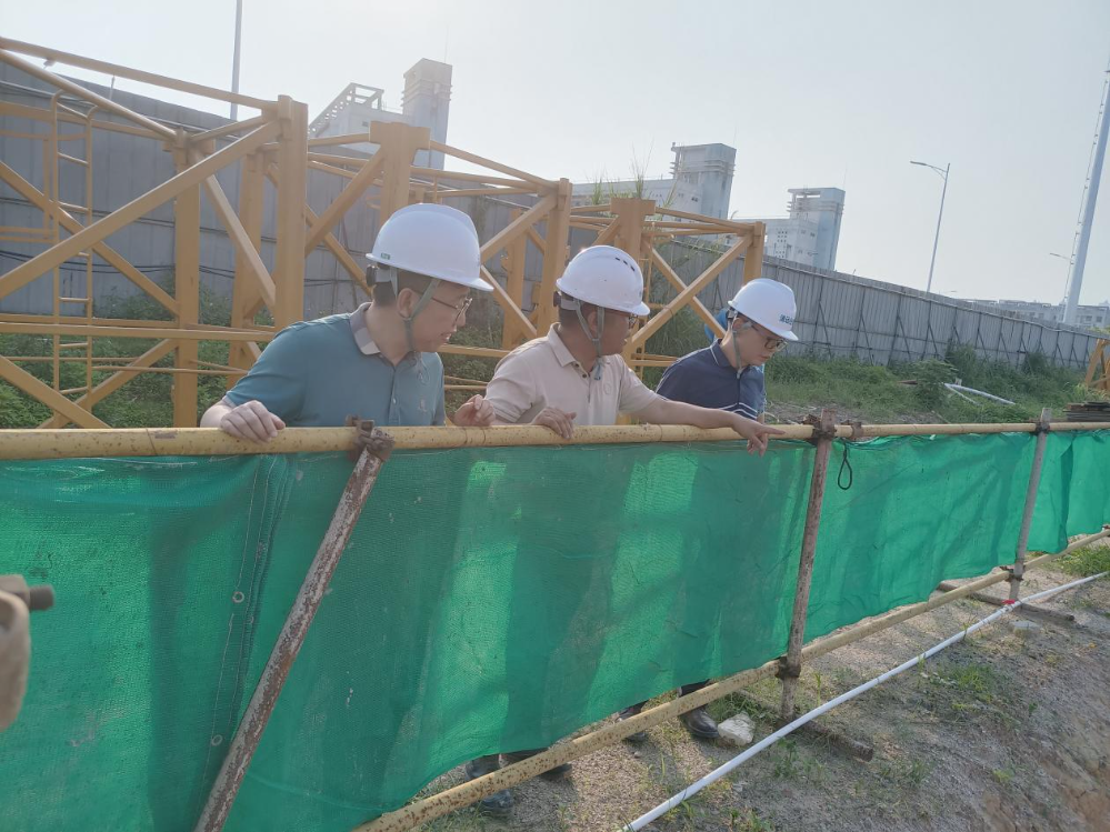 市住房城鄉(xiāng)建設(shè)局對汛期建筑施工安全防范開展檢查指導(dǎo)工作